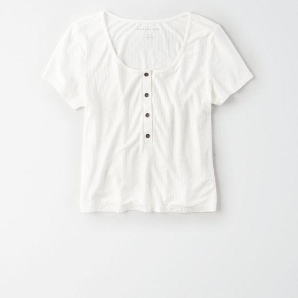 New American eagle shirt bought to small.